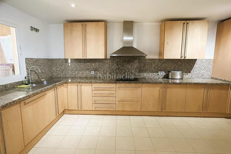 Foto df4bba30-802b-4d06-a62a-d57767562ca7. Appartement mit parking pool in Alcorrín Manilva