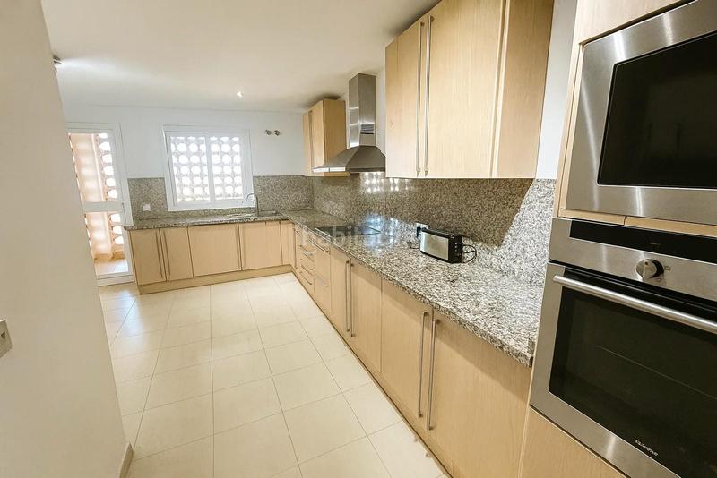 Foto f3e0caec-5729-45e3-9aab-8f04fc481693. Appartement mit parking pool in Alcorrín Manilva