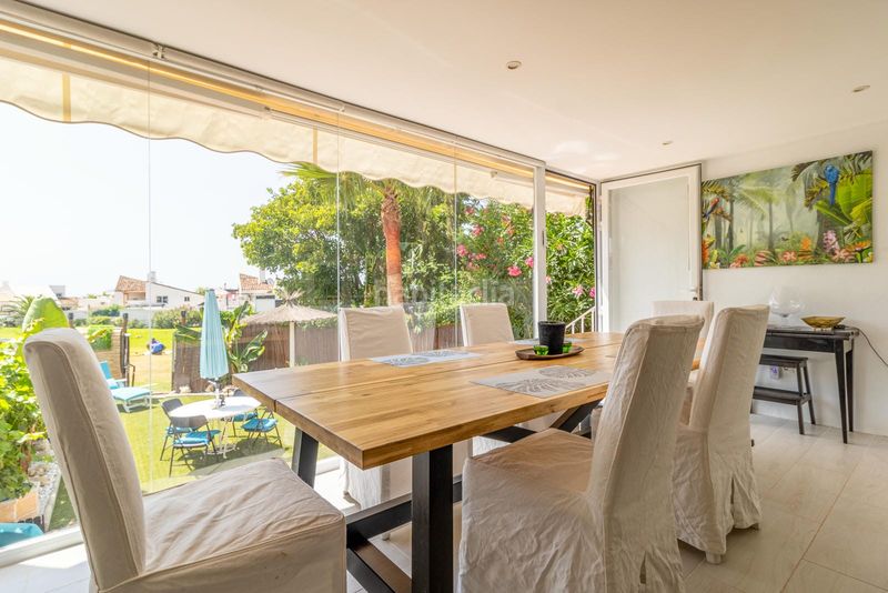 Foto c69adeaa-e4fa-4daa-96af-5f4719495c78. Casa adossada a Bahía Dorada Estepona