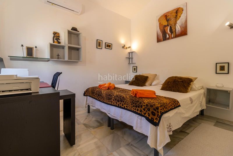 Foto d9878e30-7263-4595-bc36-f4d04c505c9a. Casa adossada a Bahía Dorada Estepona