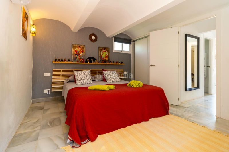 Foto dcffcc6f-ec7b-4295-8b72-64c32046bfd0. Casa adossada a Bahía Dorada Estepona