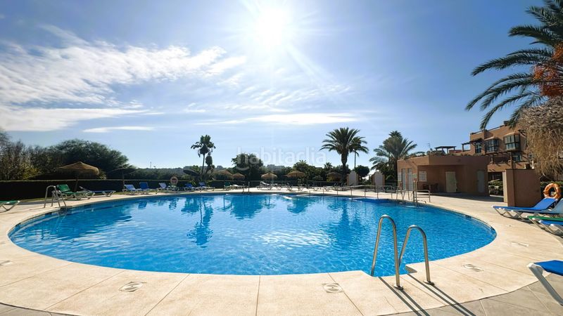Foto 58dd931c-dfce-4fec-9303-c73f8384e932. Planta baixa amb aparcament piscina a Casares golf - Casares del sol Casares