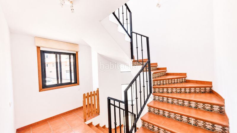 Foto b984690c-c752-4923-8834-04f65267d796. Casa amb aparcament piscina a San Luis de Sabinillas Manilva
