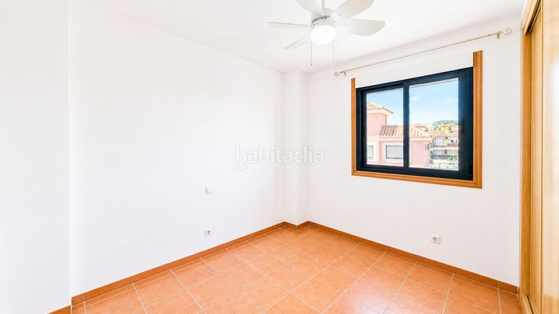 Foto dc2dcaed-8144-4c4b-916d-1fdae0111073. Casa amb aparcament piscina a San Luis de Sabinillas Manilva