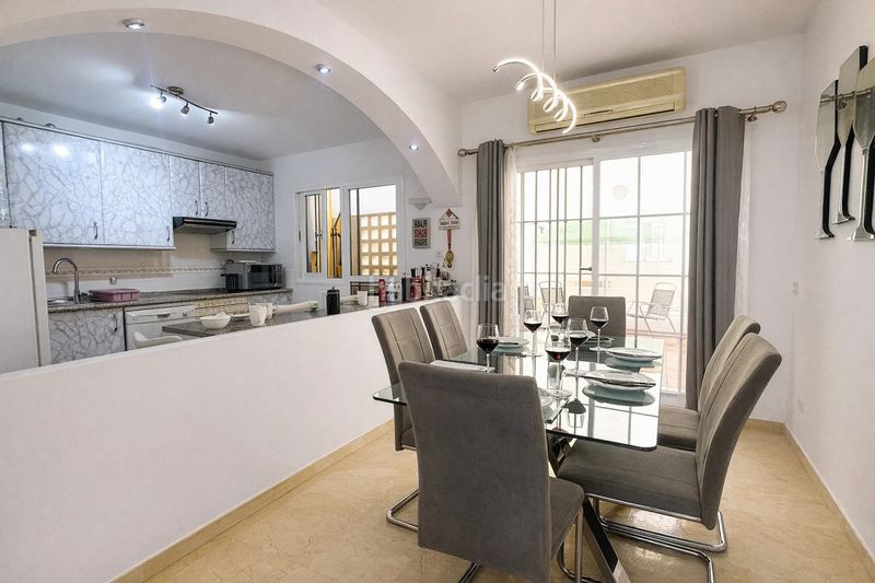 Foto 5410dd0f-9dbd-4cd3-9a57-39f6b069d121. Casa adosada maravillosa casa adosada de 3 dormitorioes en viñas del mar, en Manilva