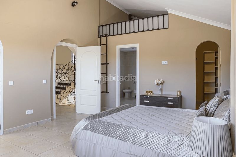 Foto 8b71f6f0-d8e9-49d4-ab88-e876f2923e01. Casa amb aparcament piscina a Valle Romano Golf Estepona