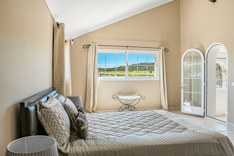 Foto a389e1e3-6df6-4546-a38e-13c1a916e708. Casa amb aparcament piscina a Valle Romano Golf Estepona