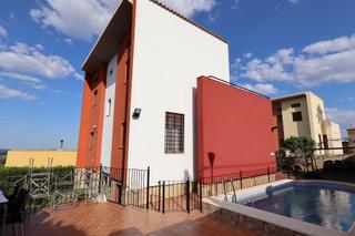 Xalet a Las Pedrizas. Impresionante chalet bioclimático en la urbanización las pedriza