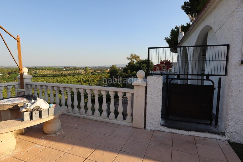 Foto af585d14-b815-4033-b03f-523edf5b995f. Chalet con riscaldamento parcheggio piscina in Godelleta