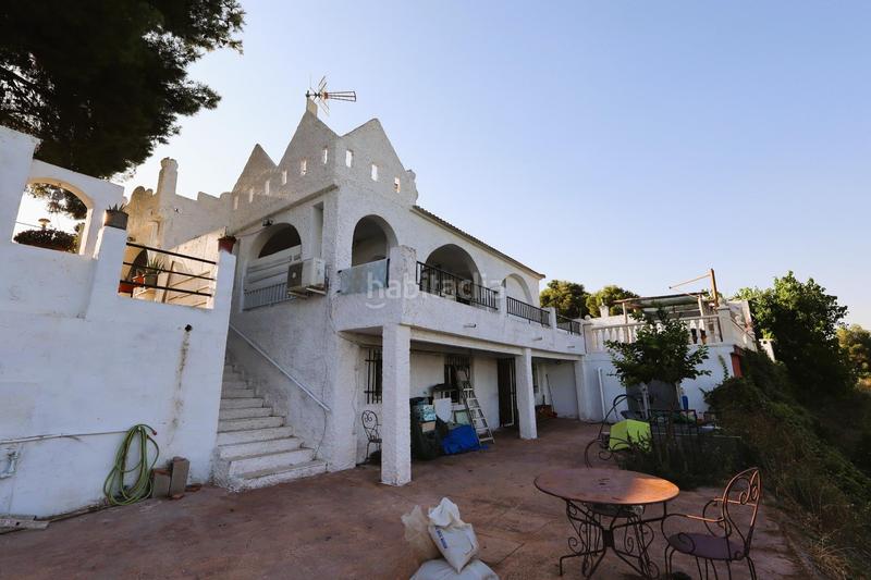 Foto b1efa1e5-eb74-4879-8bf0-f7fd7dbb9320. Chalet con riscaldamento parcheggio piscina in Godelleta