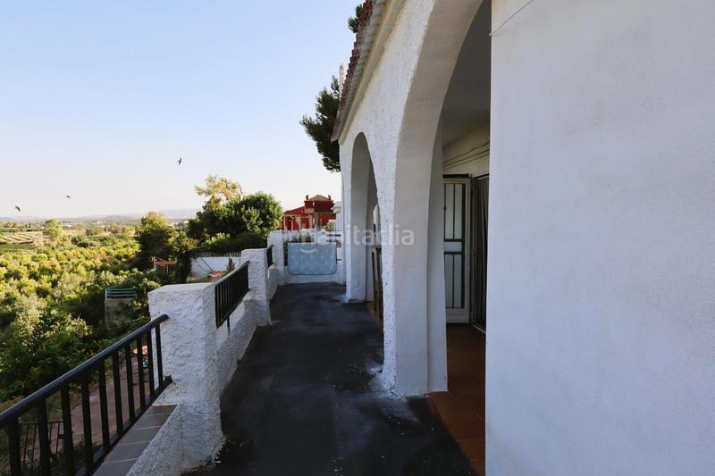Foto b2a256ee-89bd-4687-a077-c402290609f6. Chalet con riscaldamento parcheggio piscina in Godelleta