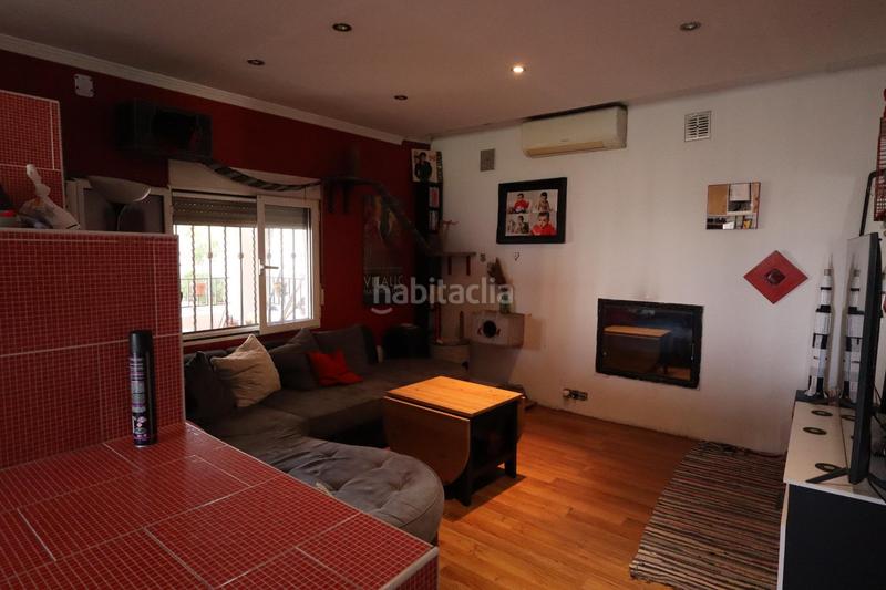 Foto dd944f07-8cc7-43f1-9ade-aa13b64c3efb. Chalet con riscaldamento parcheggio piscina in Godelleta