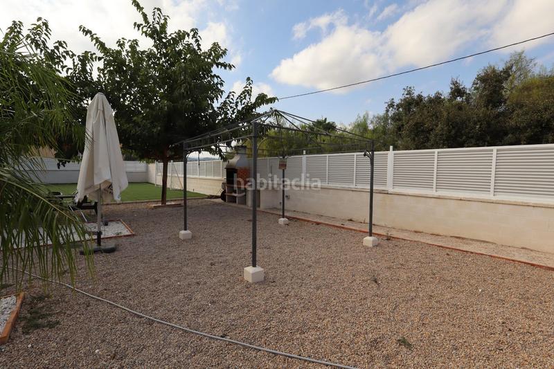 Foto 015e883e-7807-41c0-8c08-8289da73b781. Chalet con riscaldamento parcheggio piscina in Godelleta