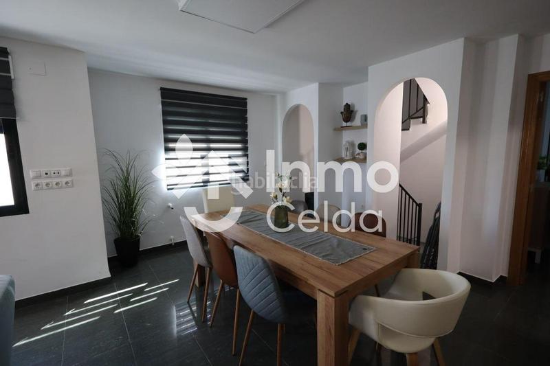 Foto 336f4465-a9c0-4e10-8872-3430fba04e4f. Casa pareada promocion monteverde en Sierra Perenchiza-Cumbres de Calicanto-Sto Domingo Chiva