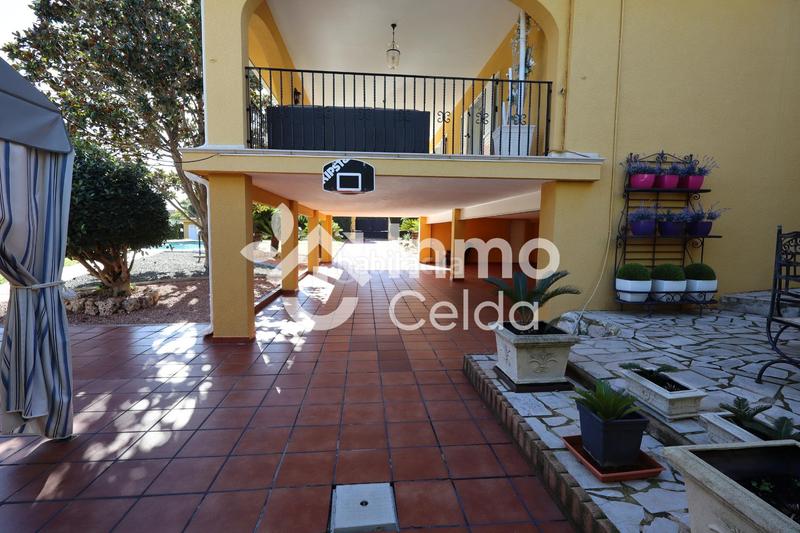 Foto aa8559a3-1fae-4f9e-9c6c-2288c8c07f2f. Chalet avec piscine dans Olimar-Carambolo-Atalaya de Levante Chiva