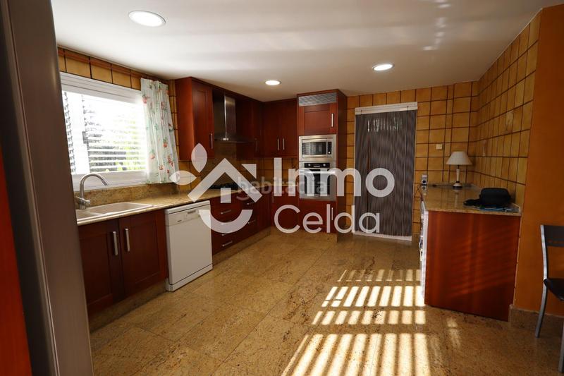 Foto b06d8573-2a64-41a1-b8db-94ad282fb21a. Chalet avec piscine dans Olimar-Carambolo-Atalaya de Levante Chiva