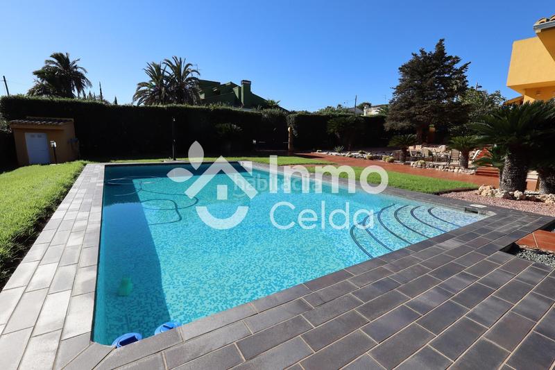 Foto e8428fee-3bee-438c-a05b-cd23c625ac20. Chalet avec piscine dans Olimar-Carambolo-Atalaya de Levante Chiva