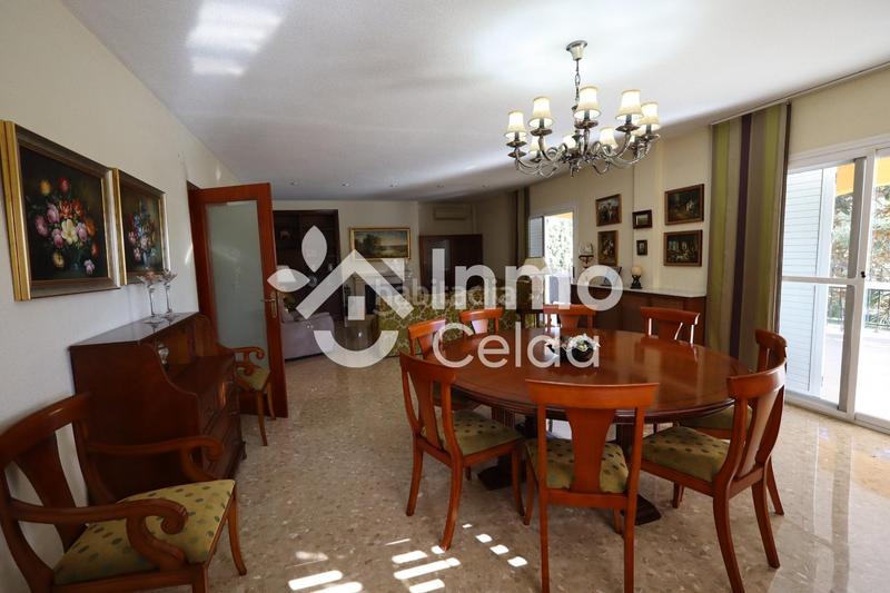 Foto f4ae3c19-8f01-4ec5-aacb-922c0dac10bf. Chalet avec piscine dans Olimar-Carambolo-Atalaya de Levante Chiva