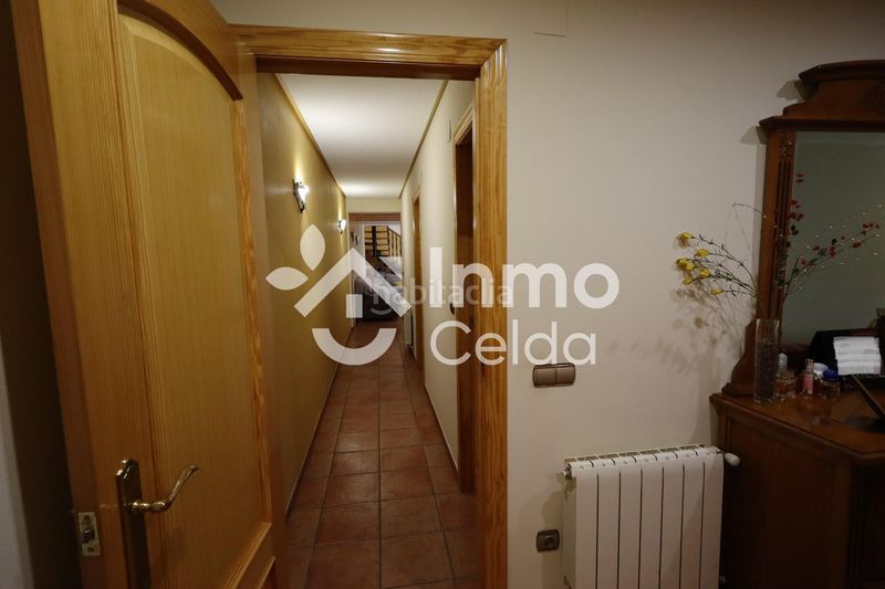 Foto 37a52ace-a99d-4c9f-bee3-4614c324b50d. Casa amb calefacció a Centro Chiva