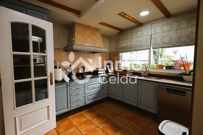 Foto 97f77d2e-c84d-4b2e-b03a-a3bfd9e4dddc. Maison avec chauffage dans Centro Chiva