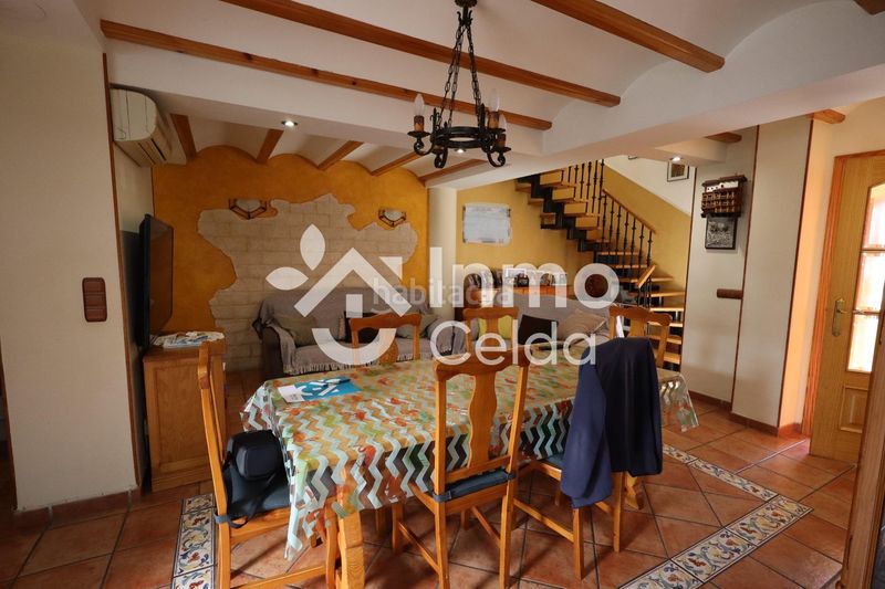 Foto a4e5a492-15e2-4c99-976a-4fb1a17a3fb8. Casa amb calefacció a Centro Chiva