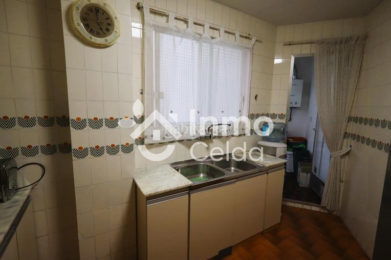 Foto 6f4787db-f9d9-4119-82bb-7275beccf478. Affitto appartamento con riscaldamento parcheggio in Valencia