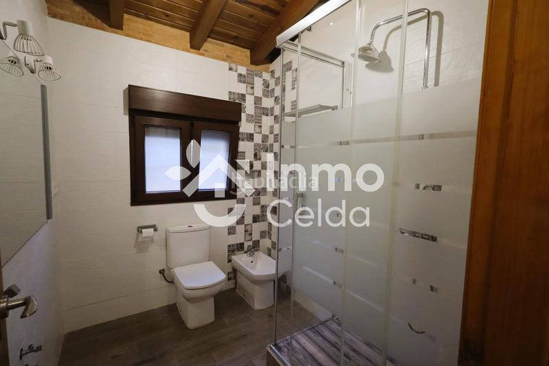 Foto c421086e-d2b9-4893-8149-3e7da1db6ce3. Maison dans Centro Chiva