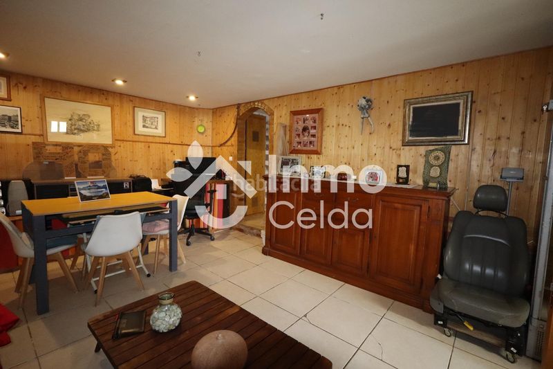 Foto 585e38bd-7836-41ce-8720-5f8f74326b6a. Casa adossada amb calefacció aparcament piscina a Chiva