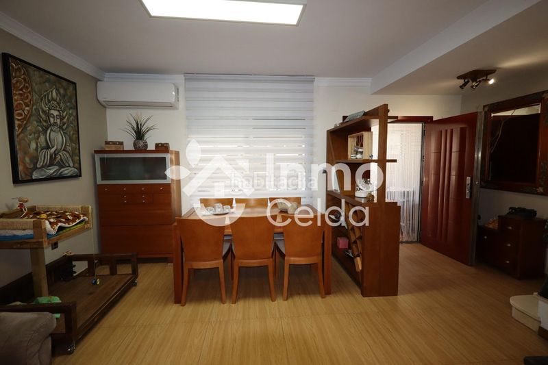 Foto 8d2eb794-ce5e-4194-a269-25eac3640a66. Casa adossada amb calefacció aparcament piscina a Chiva