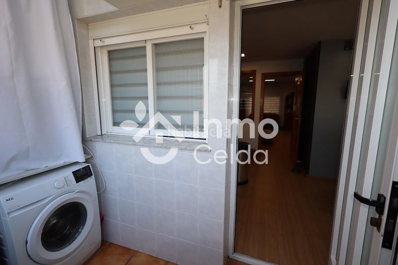 Foto efa68aae-6152-46fc-890a-f132fce89a10. Casa adossada amb calefacció aparcament piscina a Chiva