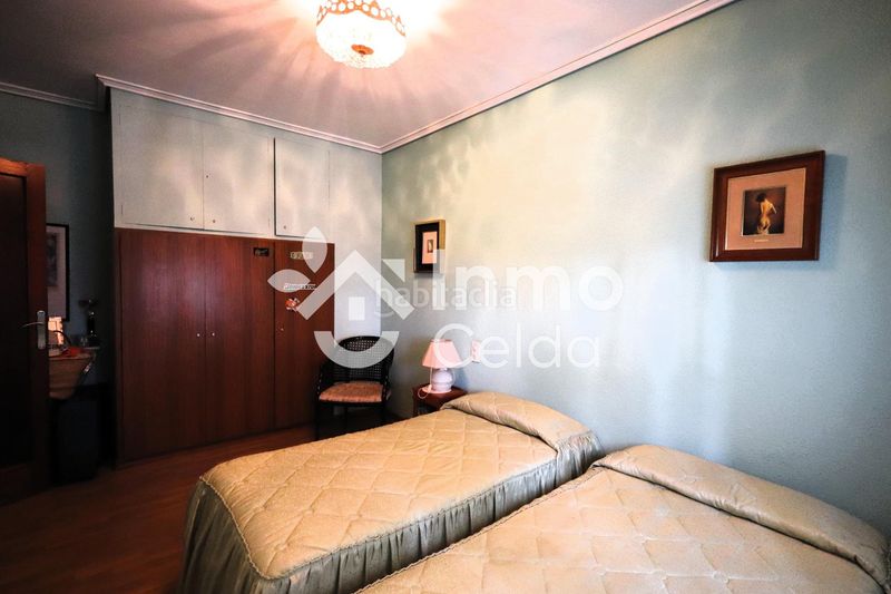 Foto a8dd6b15-8f88-4807-ae0e-f0f474dfaead. Xalet amb calefacció aparcament piscina a Sierra Perenchiza-Cumbres de Calicanto-Sto Domingo Chiva