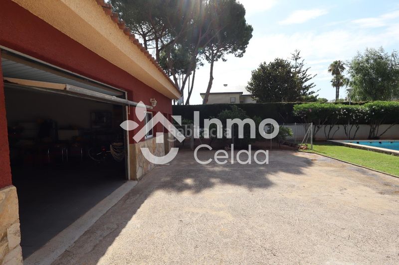 Foto b8a76095-5246-4910-bcb9-af005c038649. Xalet amb calefacció aparcament piscina a Sierra Perenchiza-Cumbres de Calicanto-Sto Domingo Chiva