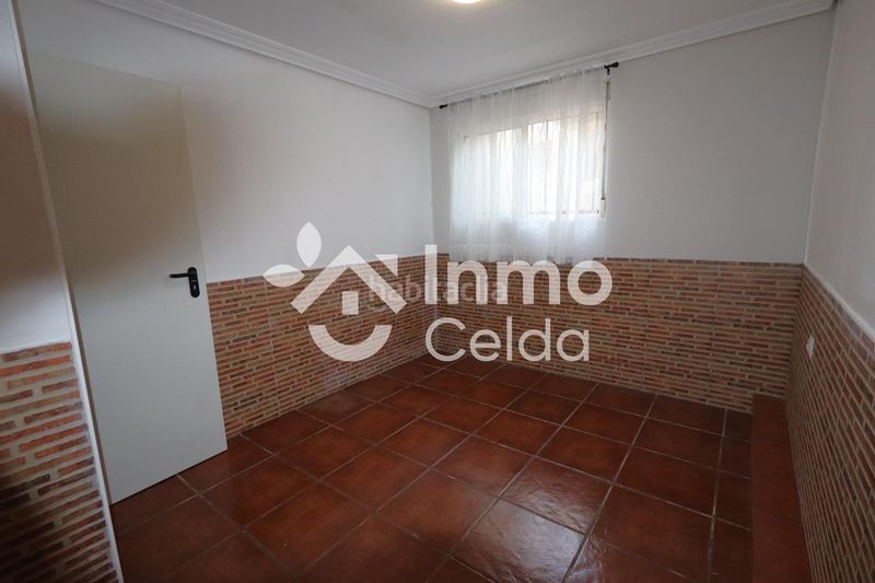 Foto 31576b93-cc33-4601-80f3-8830e10ac2eb. Alquiler chalet  en alquiler de larga duración en sierra perenchiza espacio, naturaleza y calidad de vida a 20 minutos de valencia en Chiva