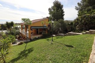 Chalet  Calle huesca. Encantador chalet en sierra perenchiza