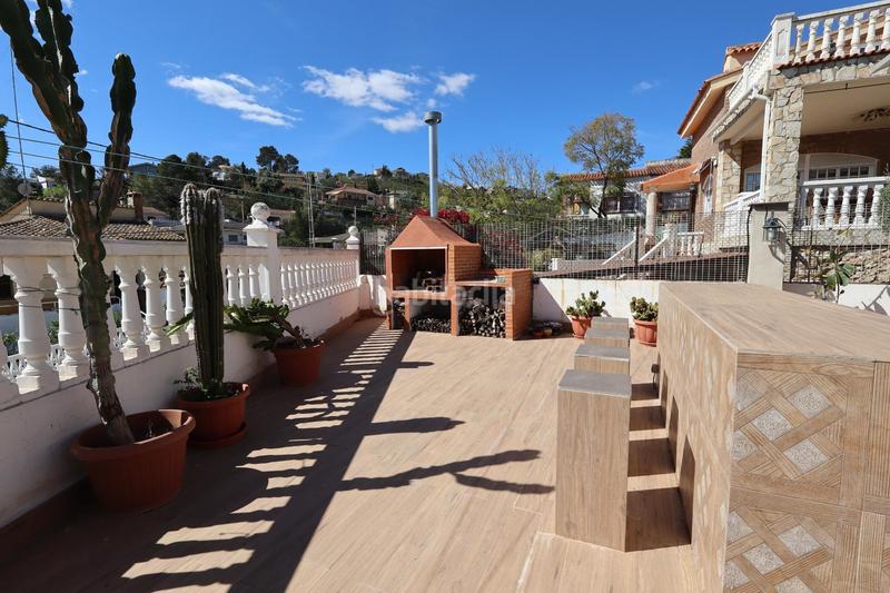 Foto c0e7fadc-76f7-4a79-8146-6c2b13e48317. Chalet avec chauffage parking piscine dans Sierra Perenchiza-Cumbres de Calicanto-Sto Domingo Chiva