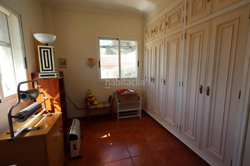 Foto f66a4bbd-b04b-4a01-b036-d7b7d7860771. Chalet avec chauffage parking piscine dans Sierra Perenchiza-Cumbres de Calicanto-Sto Domingo Chiva