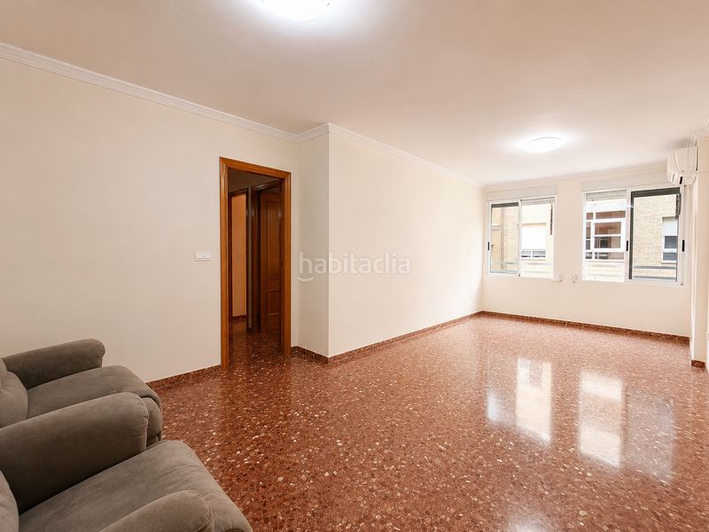 Foto ece7b103-8cf9-4be3-933e-6578f9804d79. Pis a Sueca Sueca