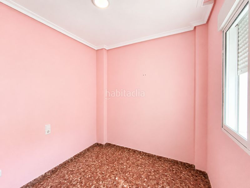 Foto ca99e6e4-9dd3-4613-ac18-e8d27beb80ef. Pis a Sueca Sueca