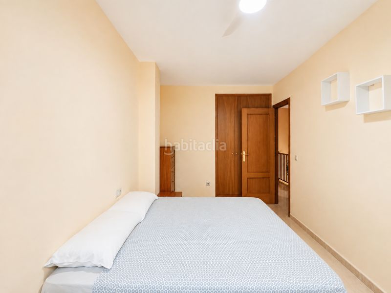 Foto 95ab4fcf-7e7e-4c1c-9d04-fc269fee6e80. Casa con parcheggio piscina in Les Palmeres Sueca