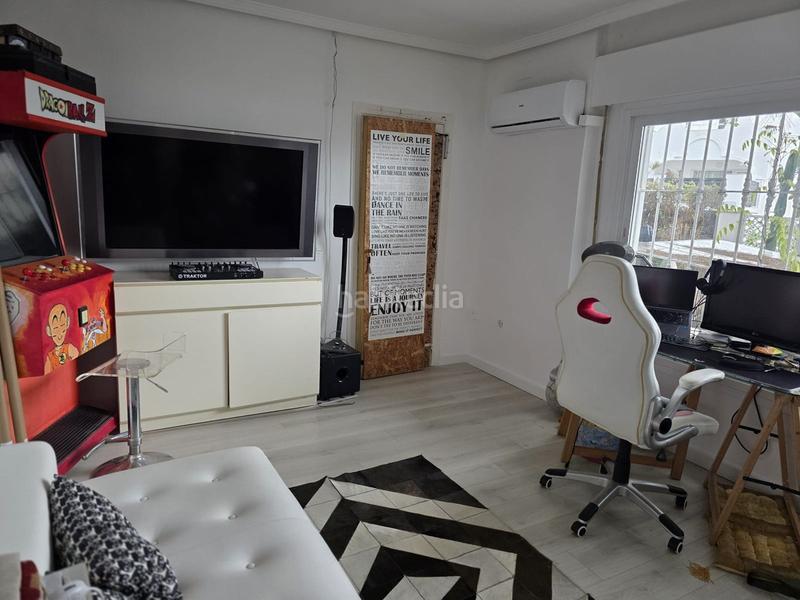 Foto 9a121f44-d12c-4ff0-9ec2-41a3f8781dc9. Casa amb aparcament a reserva de Marbella Marbella