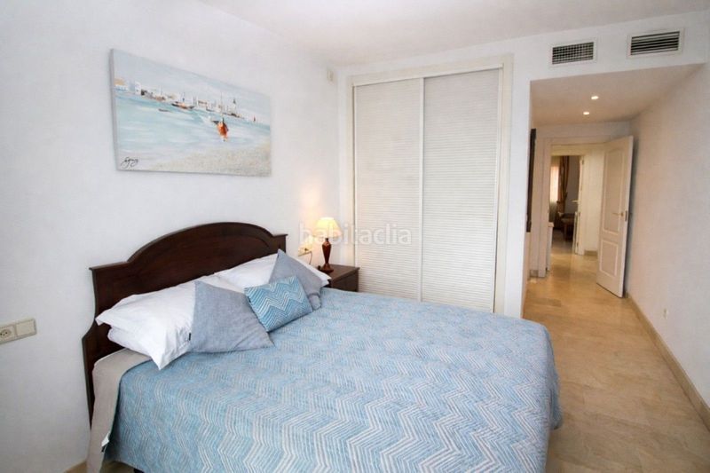Foto 01187e14-838f-47c1-ae49-ca6f9928bec0. Apartament amb aparcament a Las Lomas de Río Verde Marbella