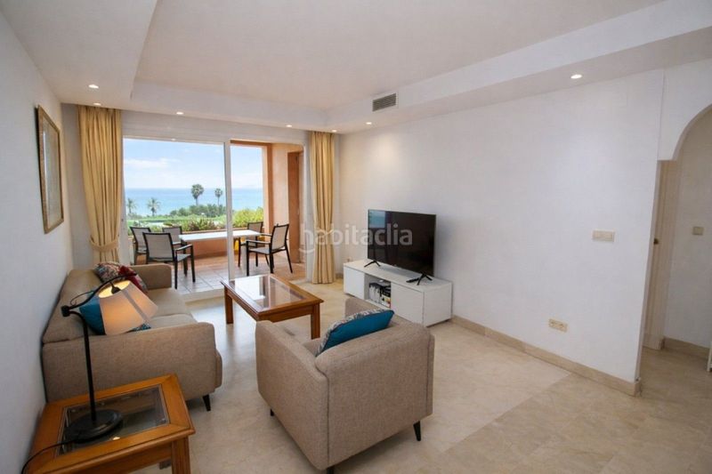 Foto 21ffb578-9f51-4713-9be4-bcd6311e03d0. Apartament amb aparcament a Las Lomas de Río Verde Marbella