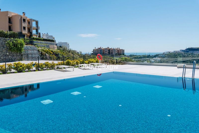 Foto 9b6a3d76-f898-4771-ba86-c4d9ae675c49. Apartament amb aparcament a El Madroñal Benahavís