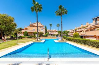 Apartamento en Elviria