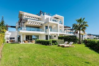 Apartment in Montemayor - Marbella Club