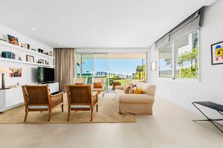 Apartment in Montemayor - Marbella Club
