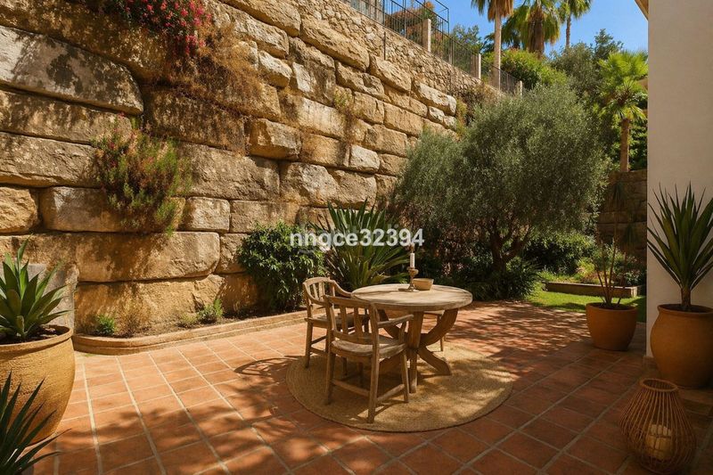 Foto a0bb33d4-b651-4b31-b193-3614ca452b91. Casa amb aparcament piscina a Istán