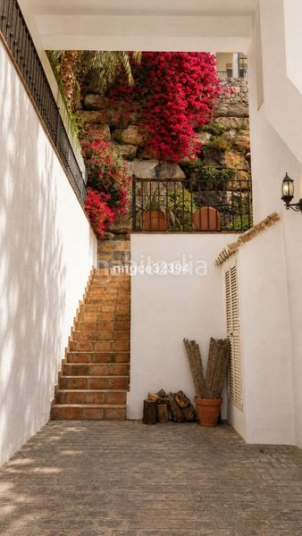 Foto ae9ae987-79fc-4f98-8108-61cff110fa8f. Casa amb aparcament piscina a Istán