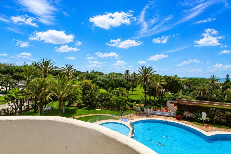 Foto 402aecfc-354e-4015-8734-1a43308dac00. Apartament amb aparcament a Marbesa Marbella