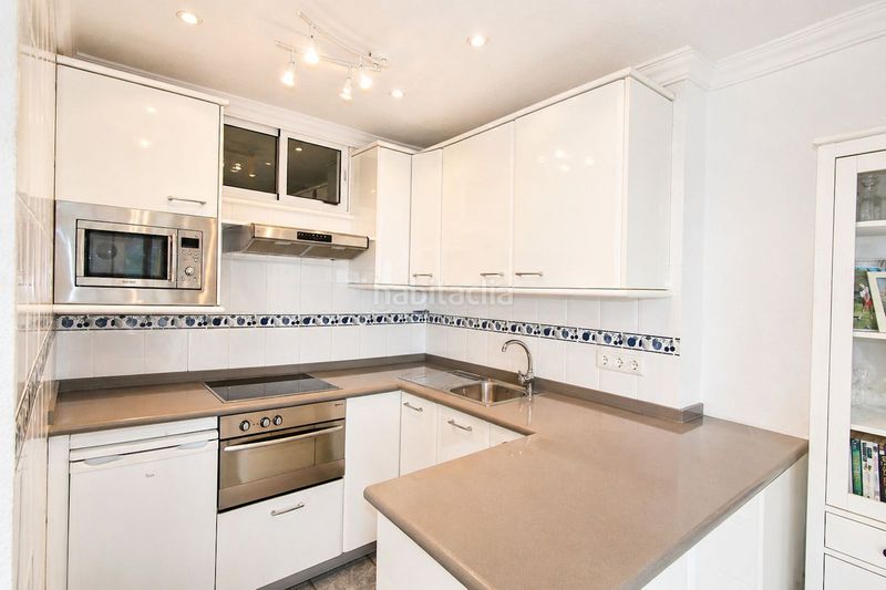 Foto 47100e16-1dff-48e6-a087-119d42792986. Apartament amb aparcament a Marbesa Marbella